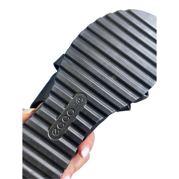 Ecco Womens Black & Tan Open Toe Leather Studs Strappy Flat Sandal Size 41 - Picture 4 of 7